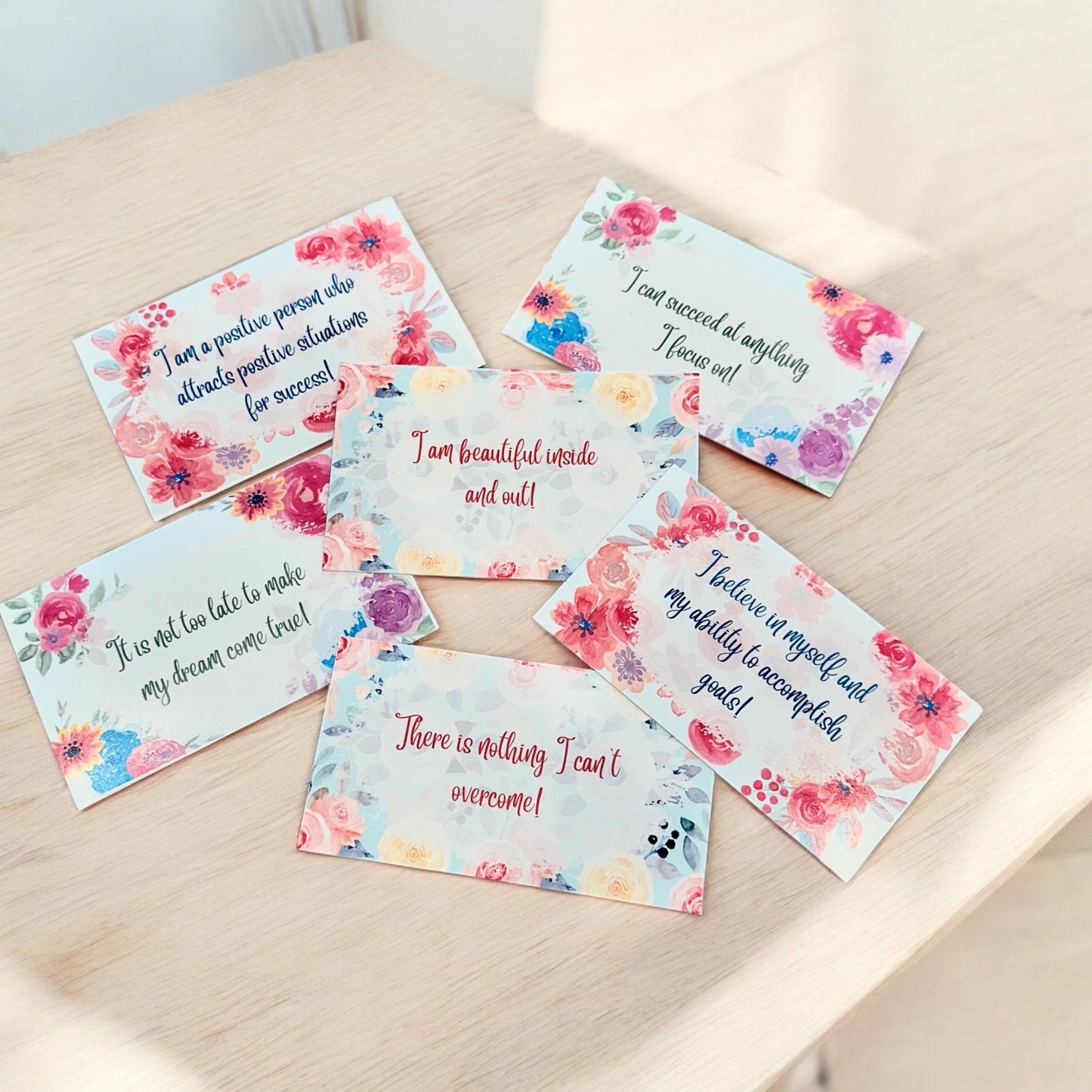 30 Positive Affirmation Beautiful Floral; Inspirational Cards of Affirmations to Empower, Encourage, Strengthen and Uplift; Great Gift