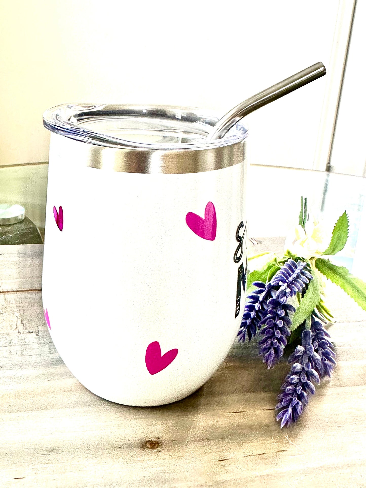 Super Mom White Glitter Wine Tumbler; Mama’s Coffee; Stylish Cup; Mother’s Day Gift; Birthday Gift