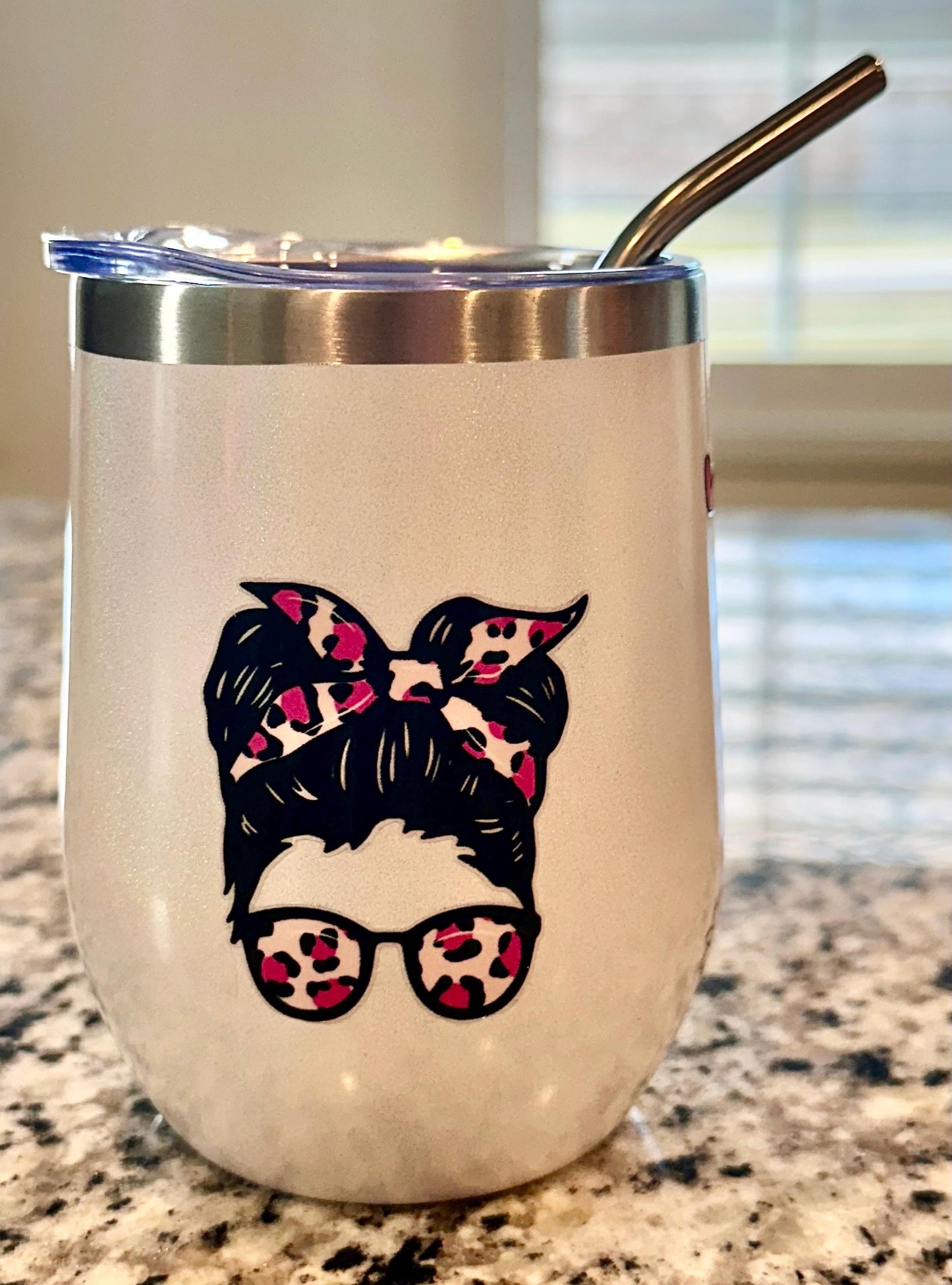 Mama Vibes w/Beautiful Mama Silhouette on Back,White Glitter Wine Tumbler; Coffee Cup; Stylish Cup; Motivational Gift; Inspirational Tumbler